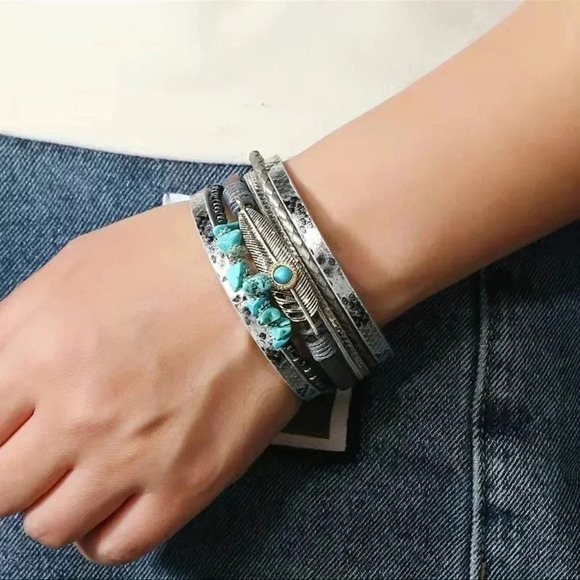 Bohemian Western Turquoise Faux Leather Layered Wrap Magnetic Bracelet - Picture 3 of 4
